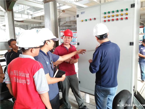 印尼冷库完工培训现场2